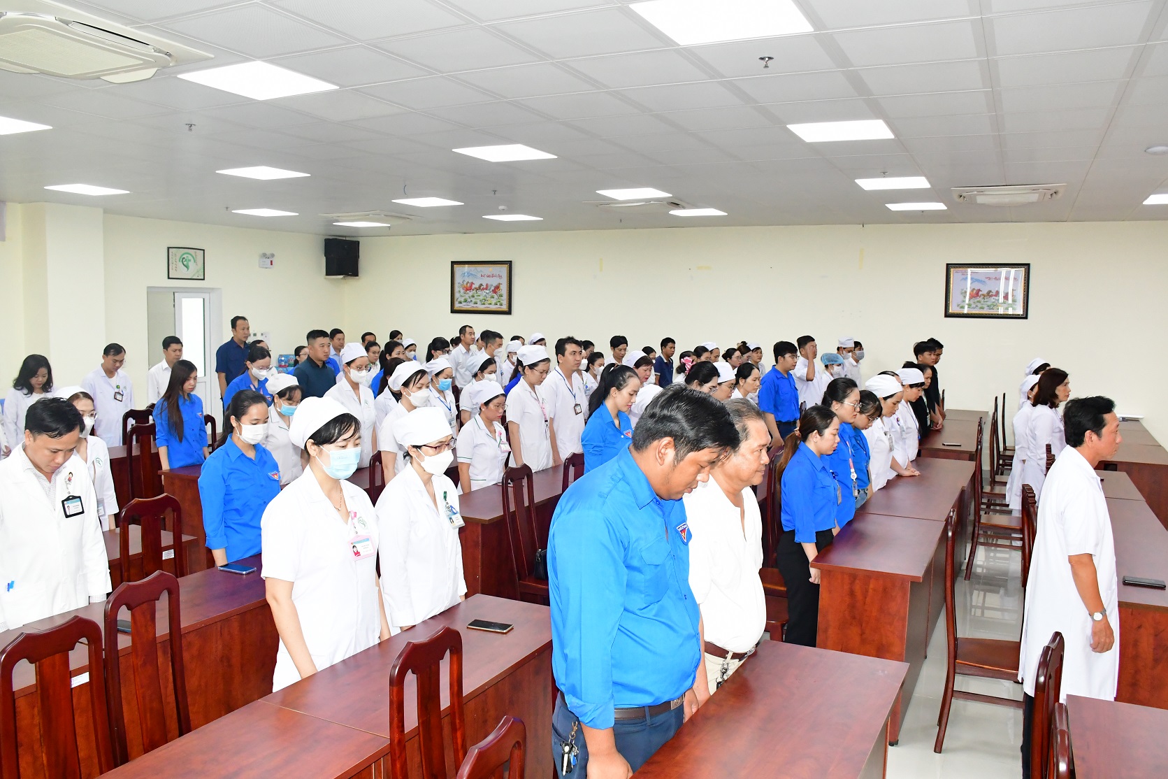 BỆNH VIỆN CHUYÊN KHOA SẢN NHI TỔ CHỨC LỄ TRUY ĐIỆU ĐỒNG CHÍ TỔNG BÍ THƯ NGUYỄN PHÚ TRỌNG