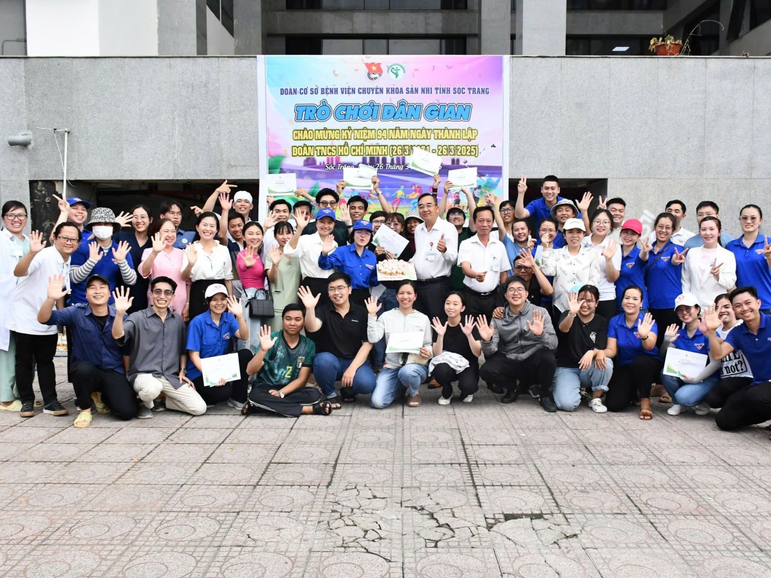 SÔI NỔI HOẠT ĐỘNG ĐOÀN CHÀO MỪNG THÁNG THANH NIÊN 2025