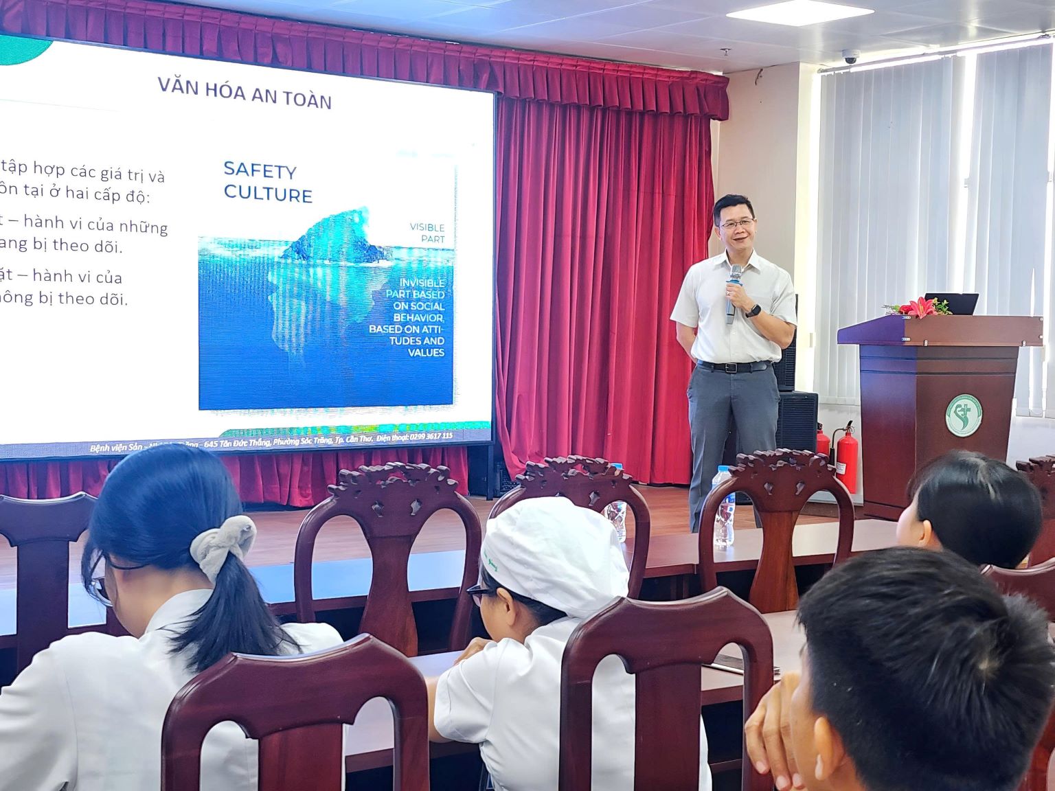 HỘI THẢO “CÁC GÓC NHÌN MỚI TRONG VĂN HÓA AN TOÀN NGƯỜI BỆNH VÀ CẢI TIẾN CHẤT LƯỢNG”