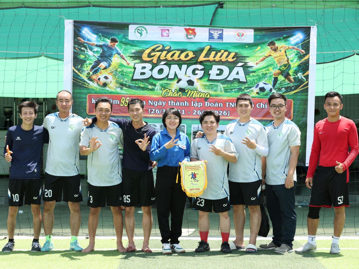 GIAO LƯU BÓNG ĐÁ CHÀO MỪNG NGÀY THÀNH LẬP ĐOÀN TNCS HỒ CHÍ MINH 